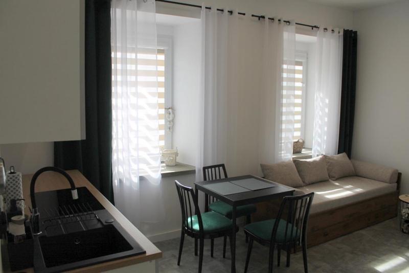 Apartament Z Historia Jelenia Góra Exteriör bild