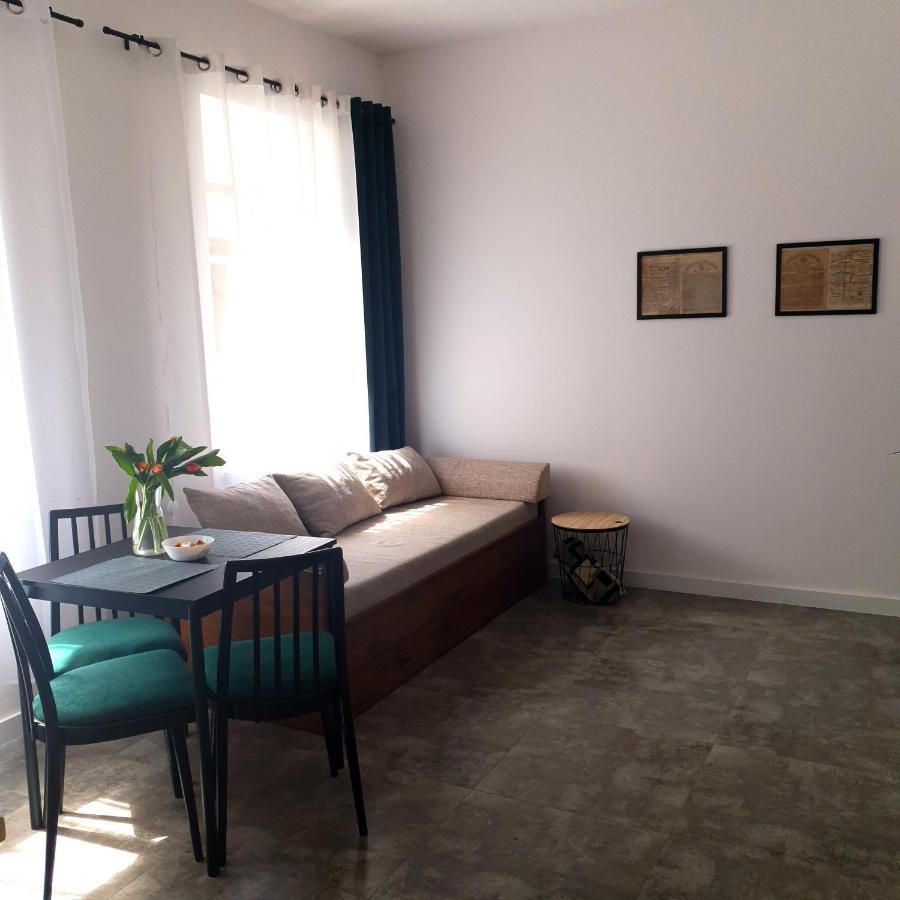 Apartament Z Historia Jelenia Góra Exteriör bild