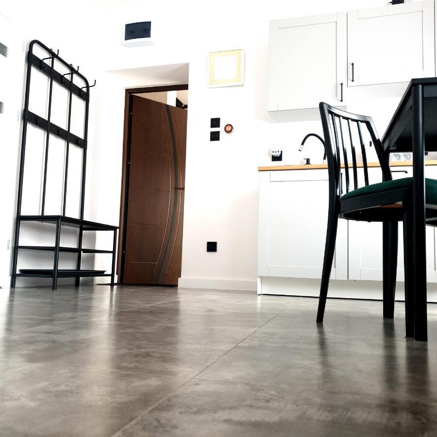 Apartament Z Historia Jelenia Góra Exteriör bild