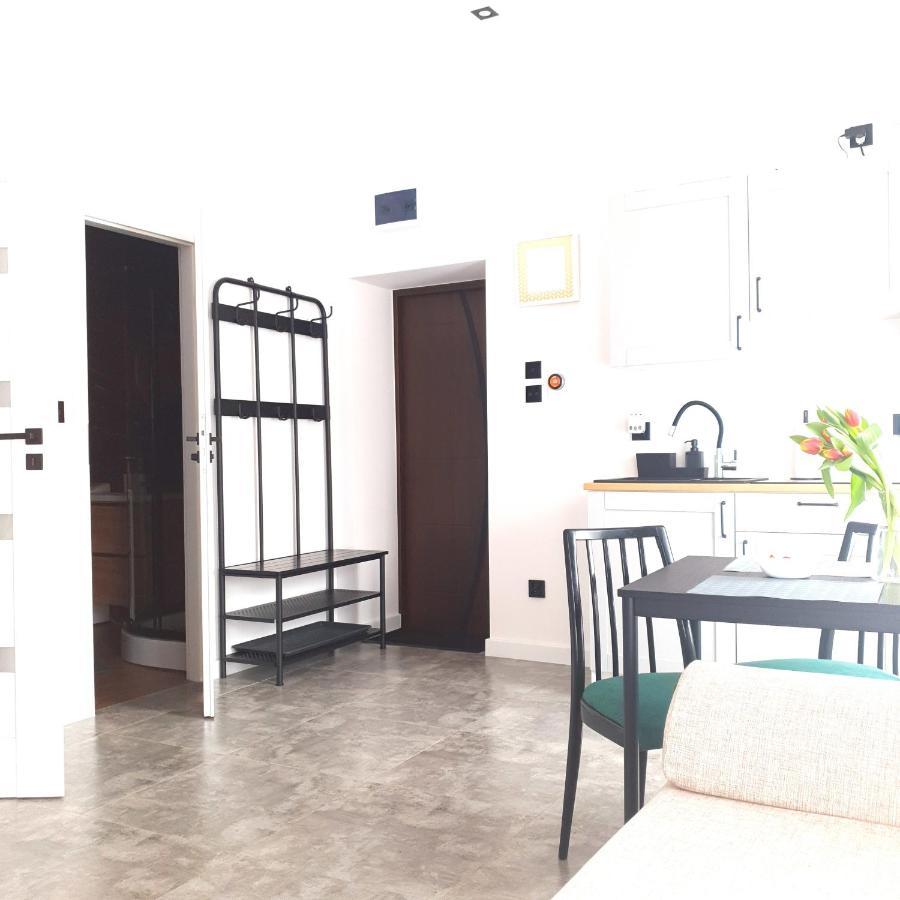 Apartament Z Historia Jelenia Góra Exteriör bild